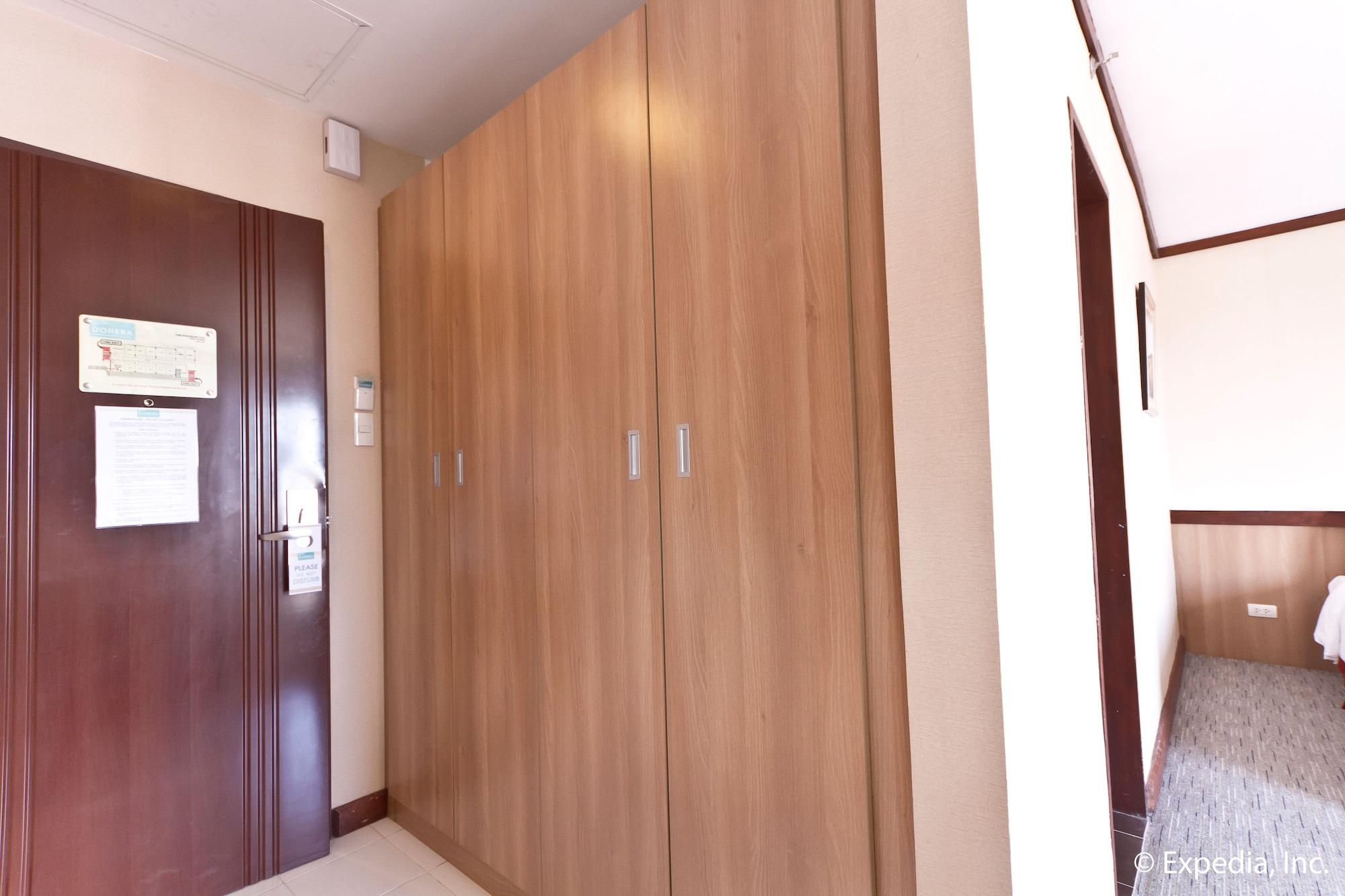 סבו Dohera Hotel מראה חיצוני תמונה