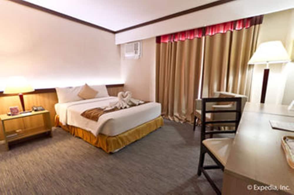 סבו Dohera Hotel מראה חיצוני תמונה