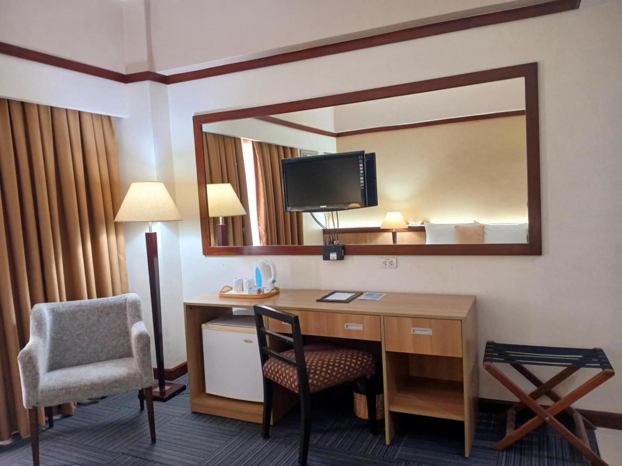 סבו Dohera Hotel מראה חיצוני תמונה