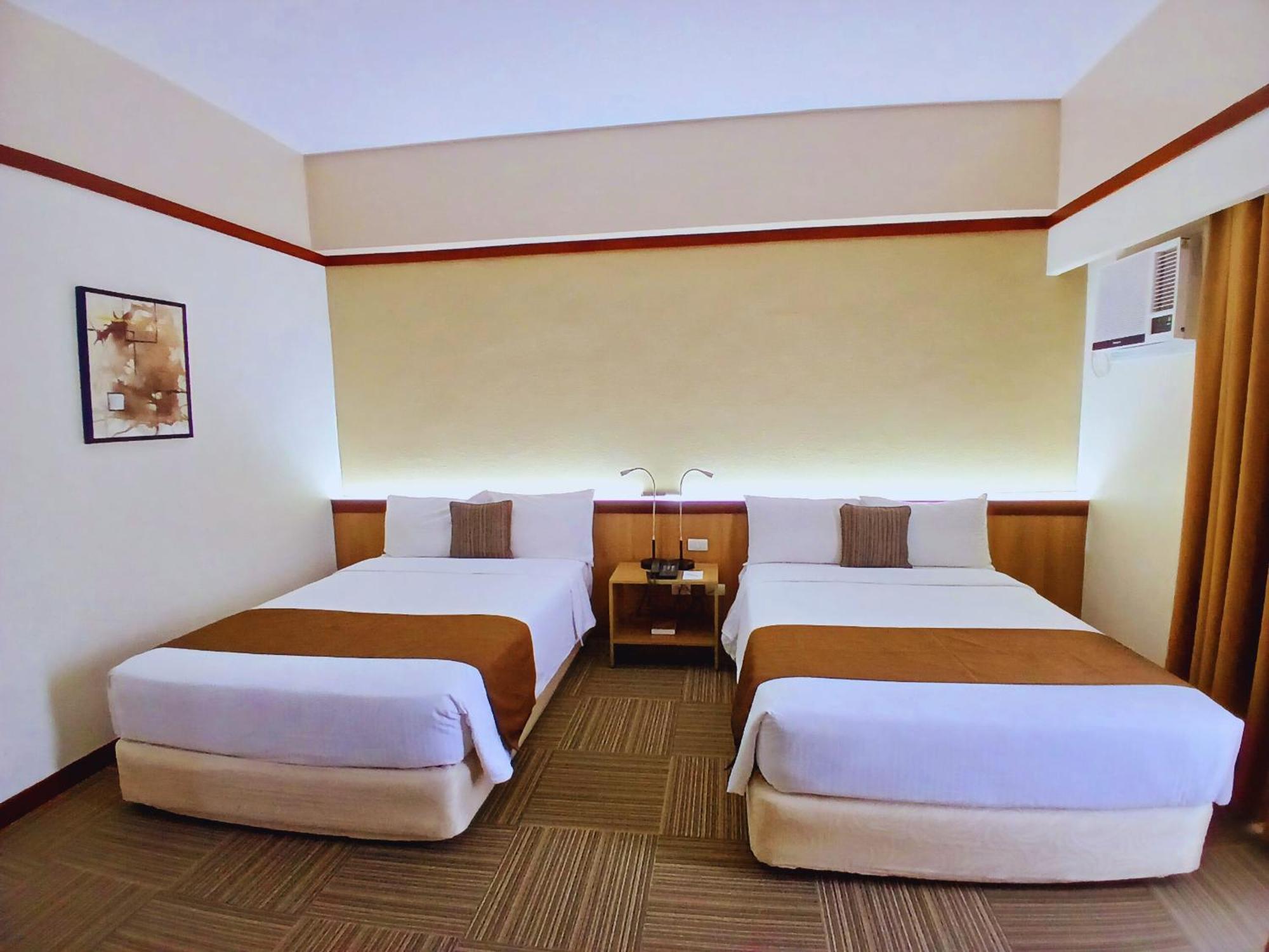 סבו Dohera Hotel מראה חיצוני תמונה